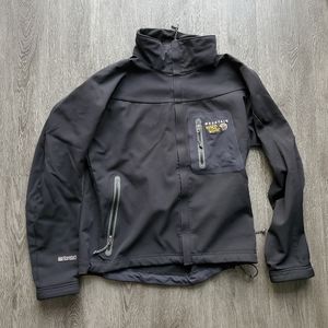 Moutain hardwear soft shell jacket